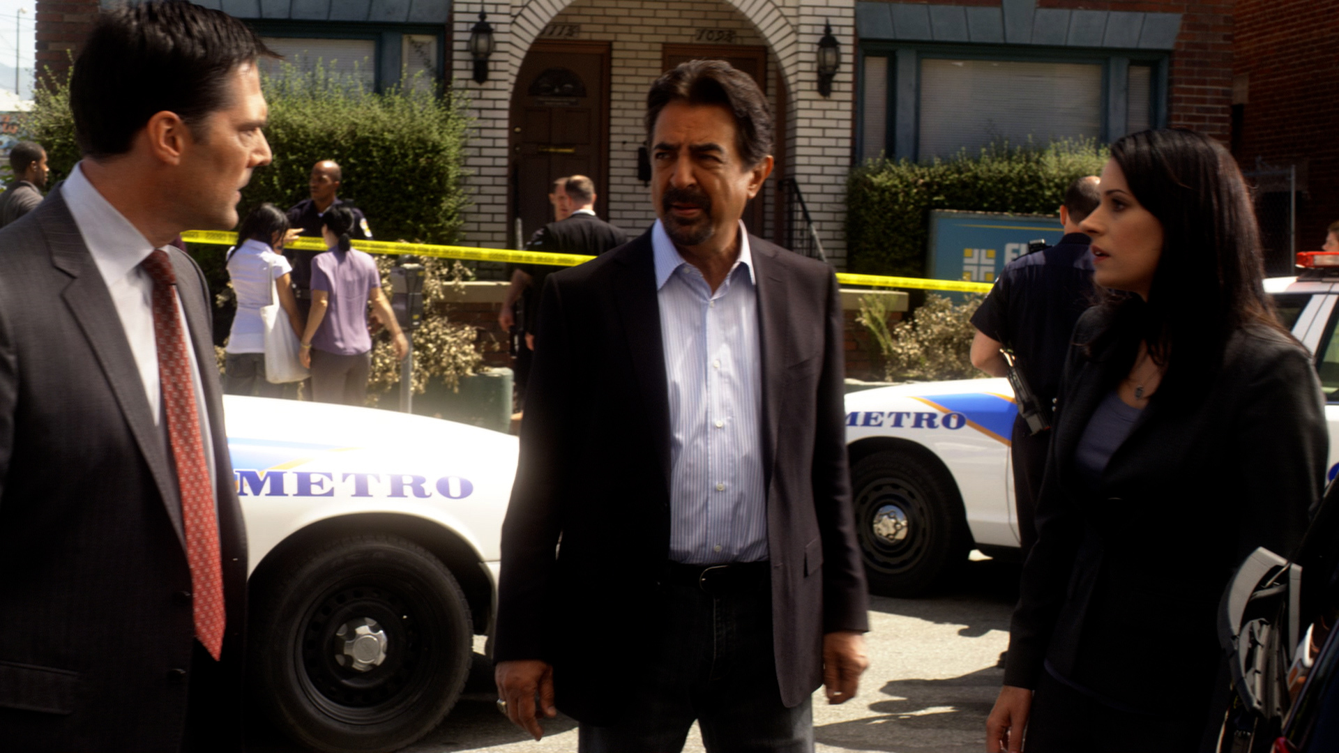 Watch Criminal Minds Season 5 Episode 2 Criminal Minds Haunted Full show on Paramount Plus