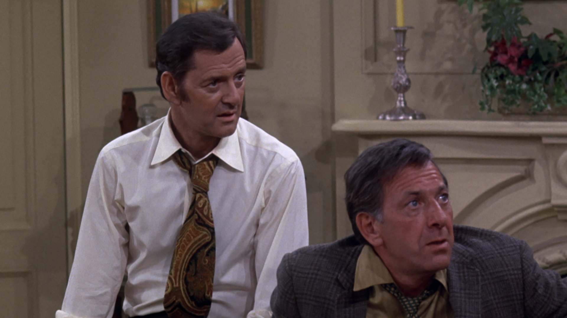 Watch The Odd Couple (Classic) Season 2 Episode 1: Natural Childbirth