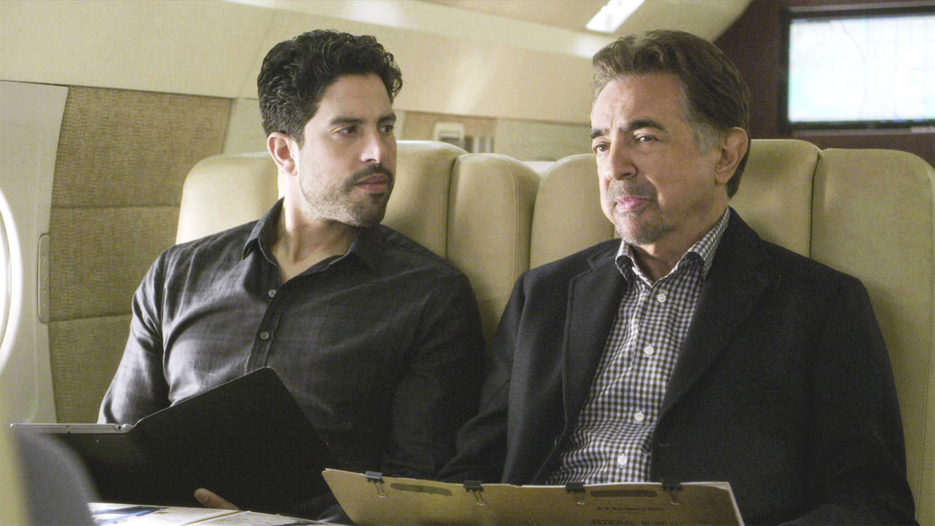 Watch Criminal Minds Season 12 Episode 19: Criminal Minds - True North