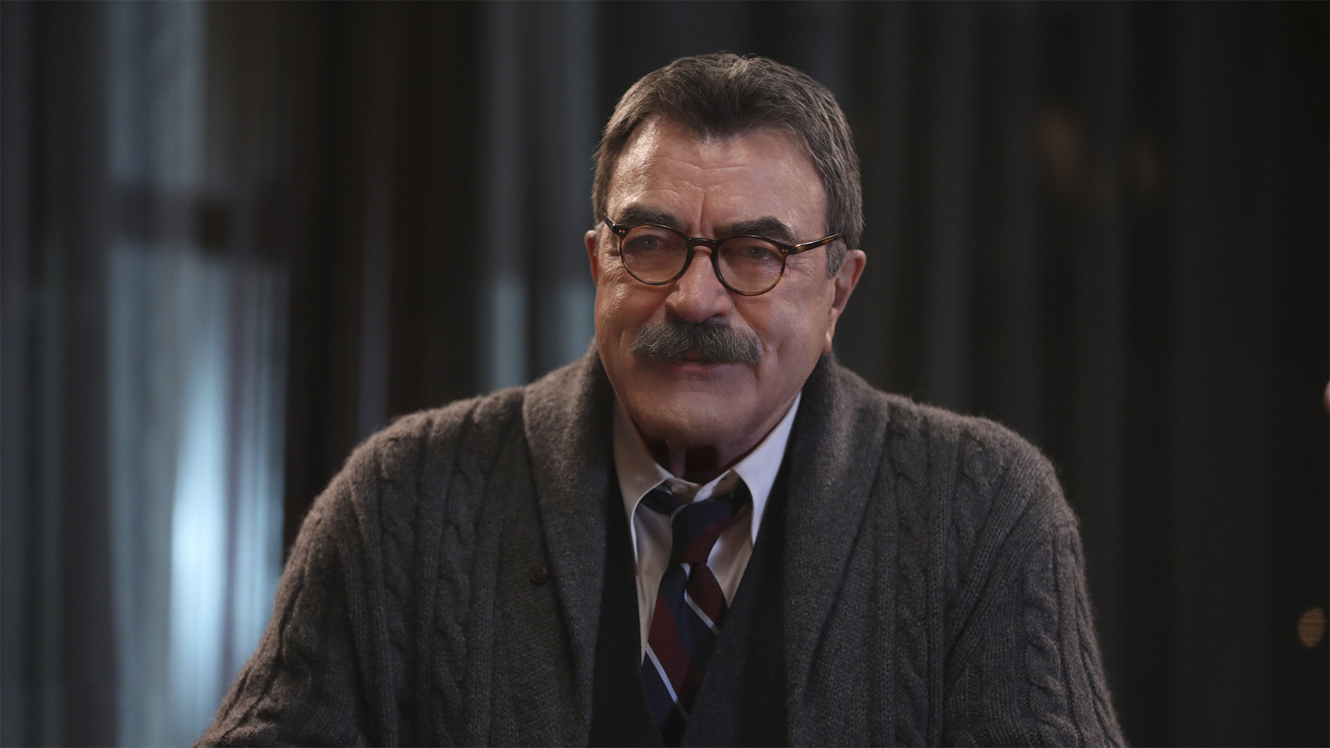 Watch Blue Bloods Season 8 Episode 13 Blue Bloods Erasing History
