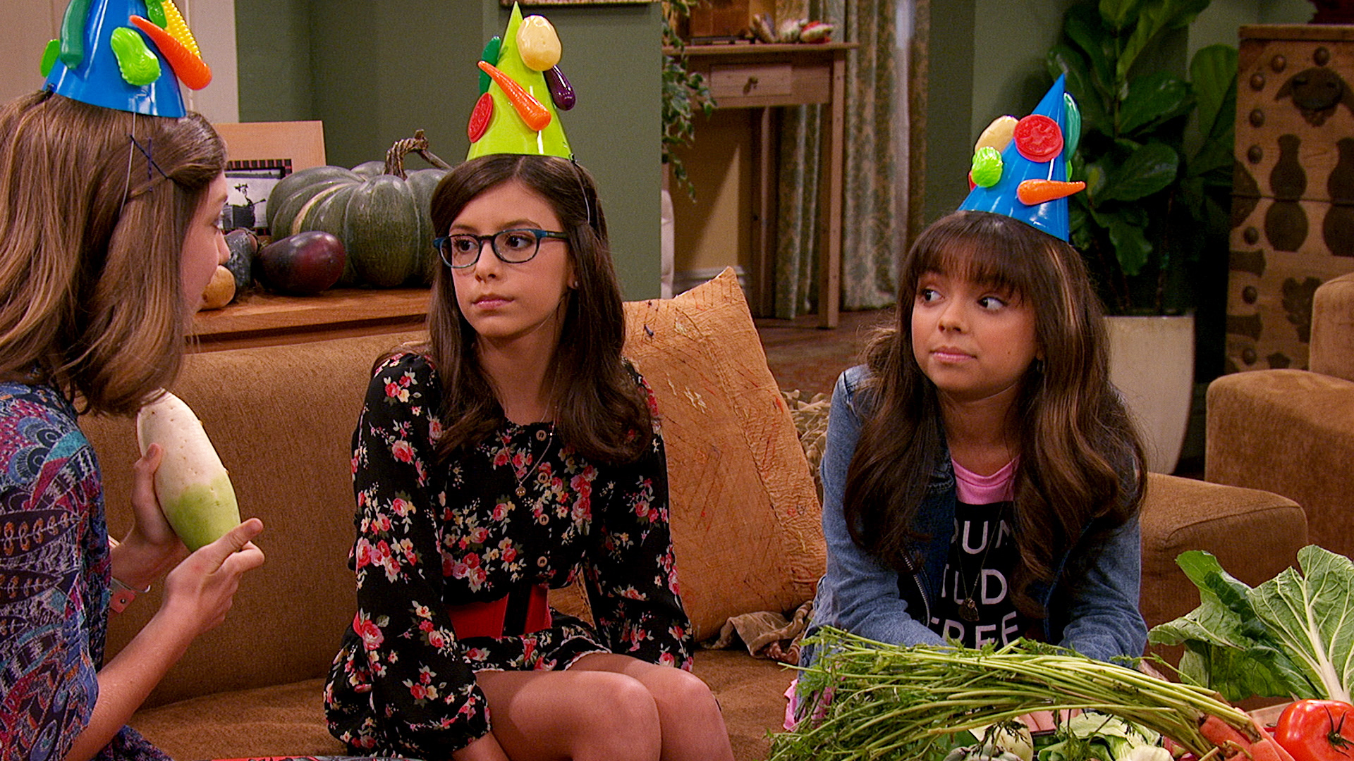 What Can I Watch Game Shakers On For Free Watch Game Shakers Season 1 Episode 12: Party Crashers - Full show on