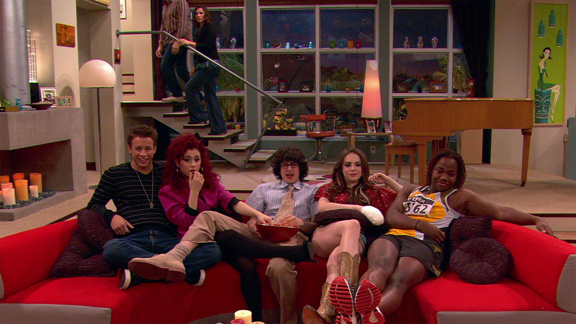 Watch VICTORiOUS Season 1 Episode 15 Sleepover at Sikowitz's Full