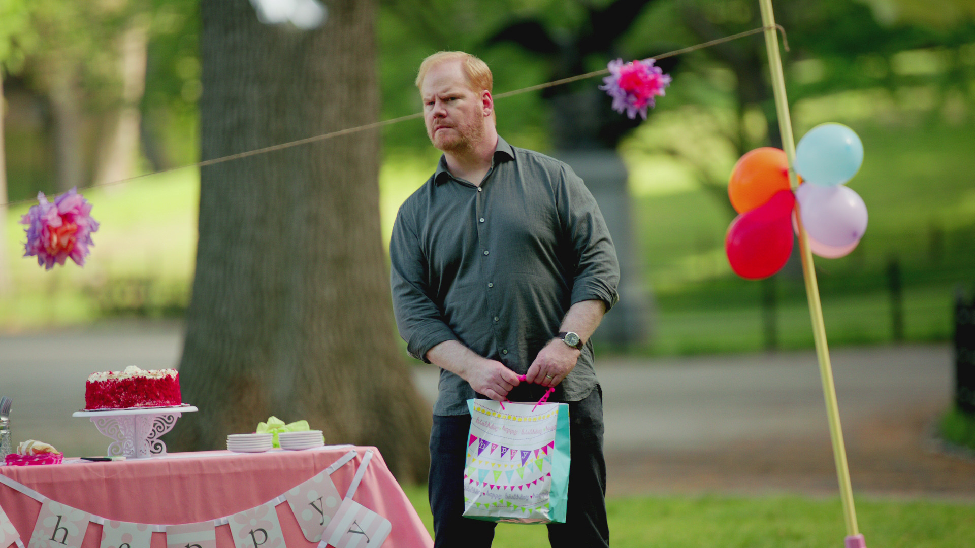 Watch The Jim Gaffigan Show Season 1 Episode 2: Red Velvet ...
