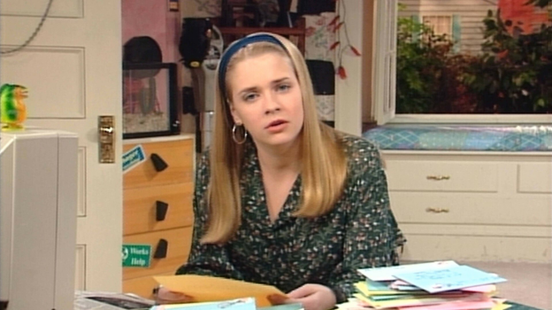 Watch Clarissa Explains It All Season 5 Episode 9 Ferguson Explains it All Full show on