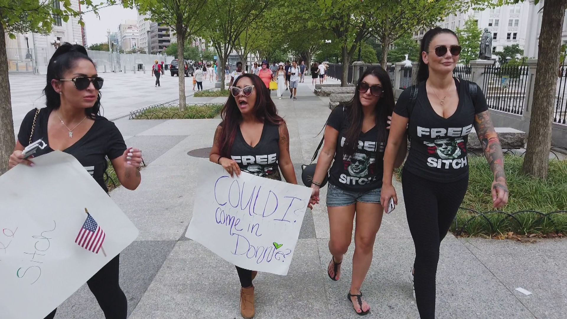 Watch Jersey Shore Family Vacation Season 3 Episode 12: Jersey Shore - Jersey Shore Family Vacation Season 3 Full Episodes Free