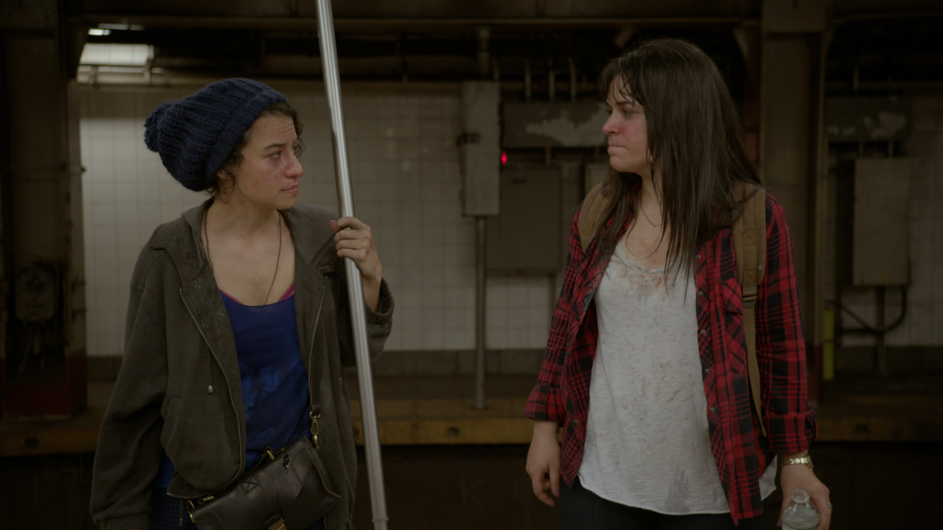 Watch Broad City Season 1 Episode 4 Broad City The Lockout Full Show On Paramount Plus 9952