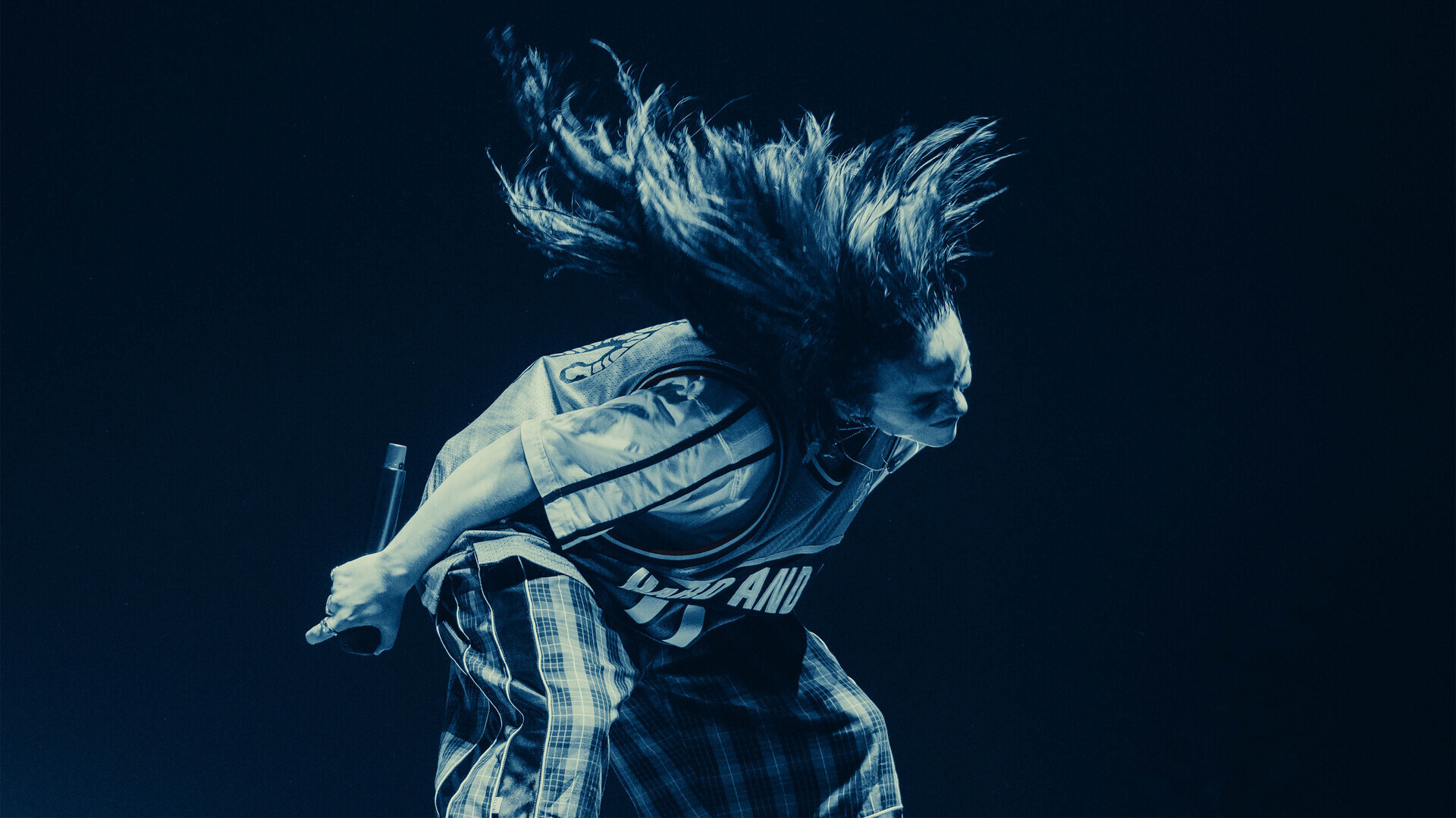 billie-eilish-hit-me-hard-and-soft-the-tour-watch-full-movie-on