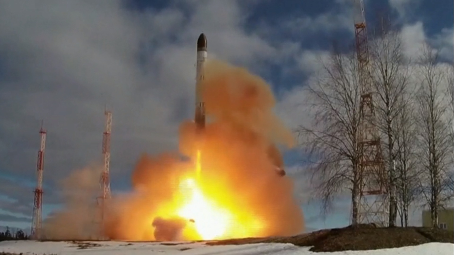 Watch CBS Evening News Russia nuclear missile test sparks concern