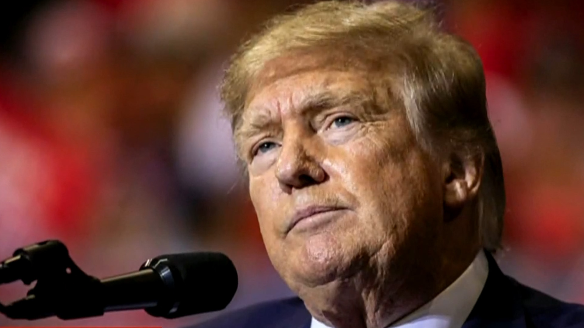 Watch CBS Evening News May trial date set in Trump classified docs