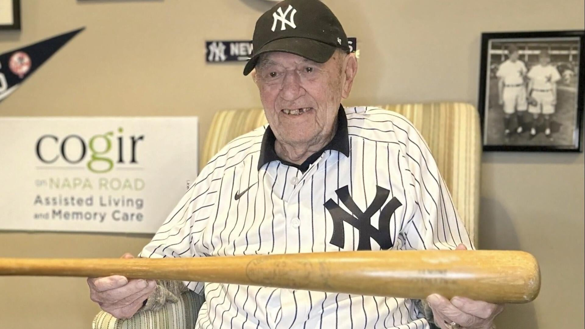 Watch CBS Evening News Former MLB pitcher Art Schallock dies at 100