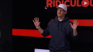 Ridiculousness - Sterling and Nina Agdal VII