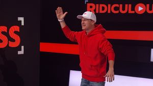 Ridiculousness - Sterling and Rocsi Diaz XVII