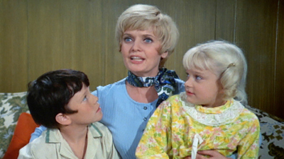 The Brady Bunch : To Move Or Not To Move'