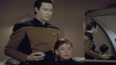 Star Trek: The Next Generation : Hero Worship'