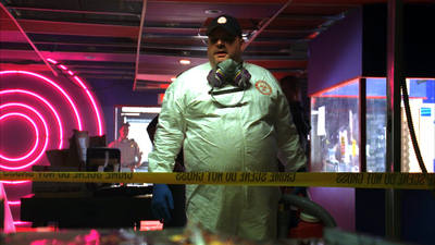 CSI: Crime Scene Investigation : Swap Meet'