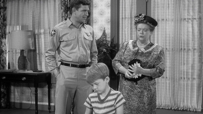 The Andy Griffith Show : The New Housekeeper'