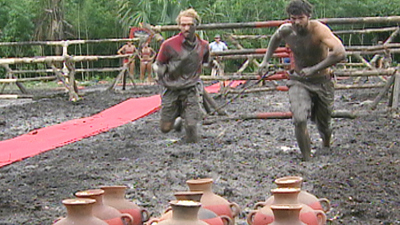 Survivor : Eating and Sleeping With the Enemy'