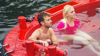 The Amazing Race : Can I Get A Hot Tub!'