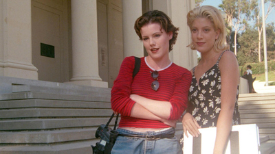 Beverly Hills, 90210 : Rave On'