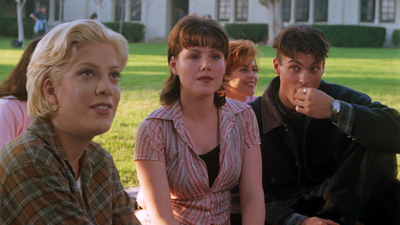 Beverly Hills, 90210 : Alone at the Top'