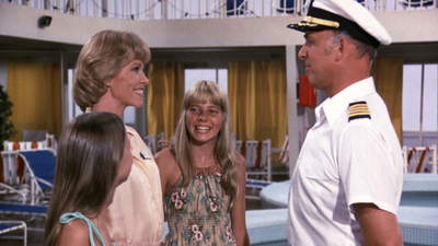 The Love Boat : Julie Falls Hard/ Double Wedding/ The Dummies'