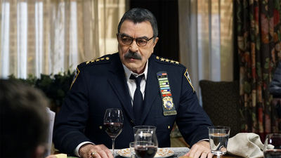 Blue Bloods : Friendship, Love, and Loyalty'