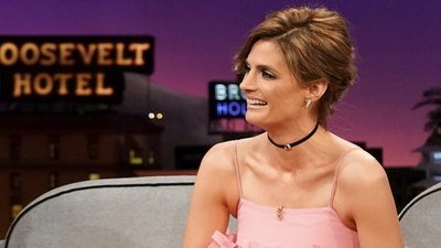 The Late Late Show with James Corden - Stana Katic Teaches James & Paul Scheer to Speak Gorilla