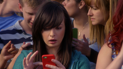 Chica Rara : Ninguna mujer es una isla'