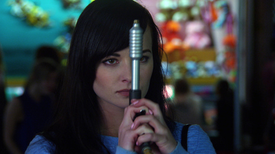 Chica Rara : Aferrarse y soltar'