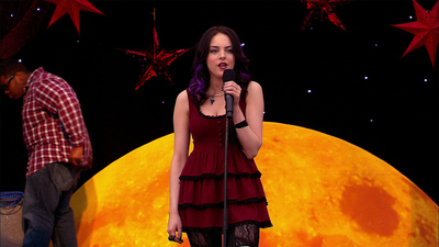 Victorious : Tori Reconcilia a Beck y a Jade'