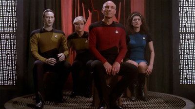 Star Trek: The Next Generation : Encounter At Farpoint Part 1 and 2'