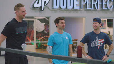 The Dude Perfect Show : Sportscasters, Wakeboarding Flip'