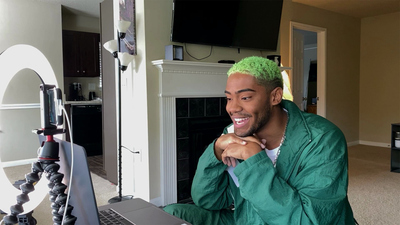 Ghosted: Fuera de Línea : Michael y Francisco'