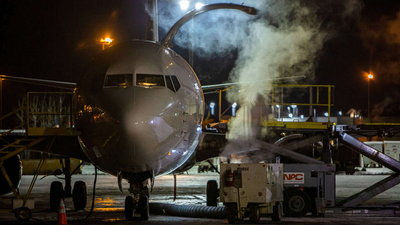 Ice Airport Alaska : Coronavirus Crisis'