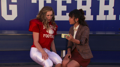 Bella y Los Bulldogs : Bella en el centro de la atención'