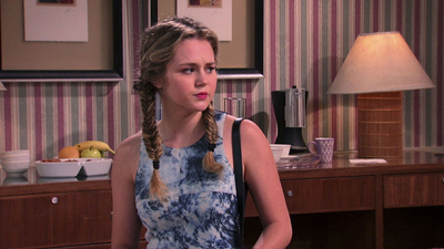 Bella y Los Bulldogs : Servicio comunitario'