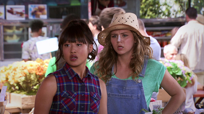 Bella y Los Bulldogs : Chicos y pollitos'