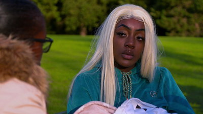 17 Ans Et Maman UK : La dure réalité'