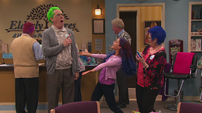 Sam & Cat : #LeMystèreDeLaMotoVolée'