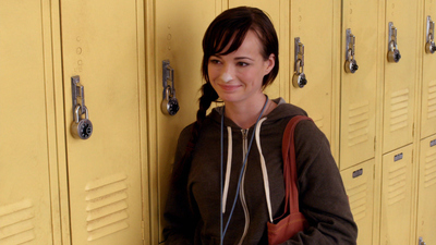 Watch Awkward. Season 3 Episode 18: Old Jenna - Paramount+ Australia