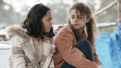 La Brea Watch On Paramount United Kingdom