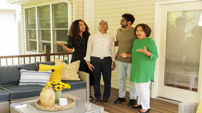 Secret Celebrity Renovation : Utkarsh Ambudkar'