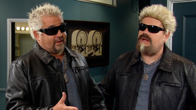 The Late Late Show with James Corden : James Corden Steals Guy Fieri's Look'