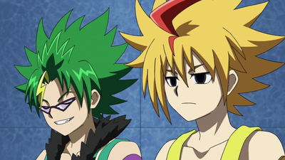 Beyblade Burst : Crash und Clash! Battle der Legenden!'