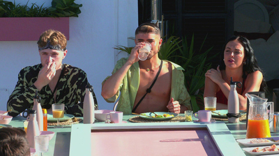 Ex On The Beach: La Rivincita Degli Ex : Romanticismo e rivelazioni'