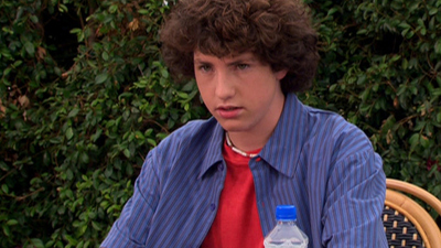 Zoey 101 : Una pequeña fiesta en la playa'