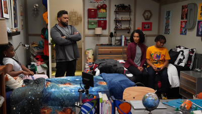Tyler Perry's Young Dylan : Between a Roach and a Hard Place'