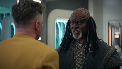 Star Trek: Strange New Worlds : Sob O Manto Da Guerra'