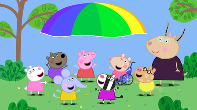 Peppa Pig : Parachute Games/Flying Discs/Kiddie Workout/Monkey Trees/Trampoline'
