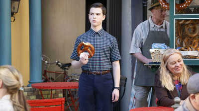 Young Sheldon : A Weiner Schnitzel and Underwear in a Tree'